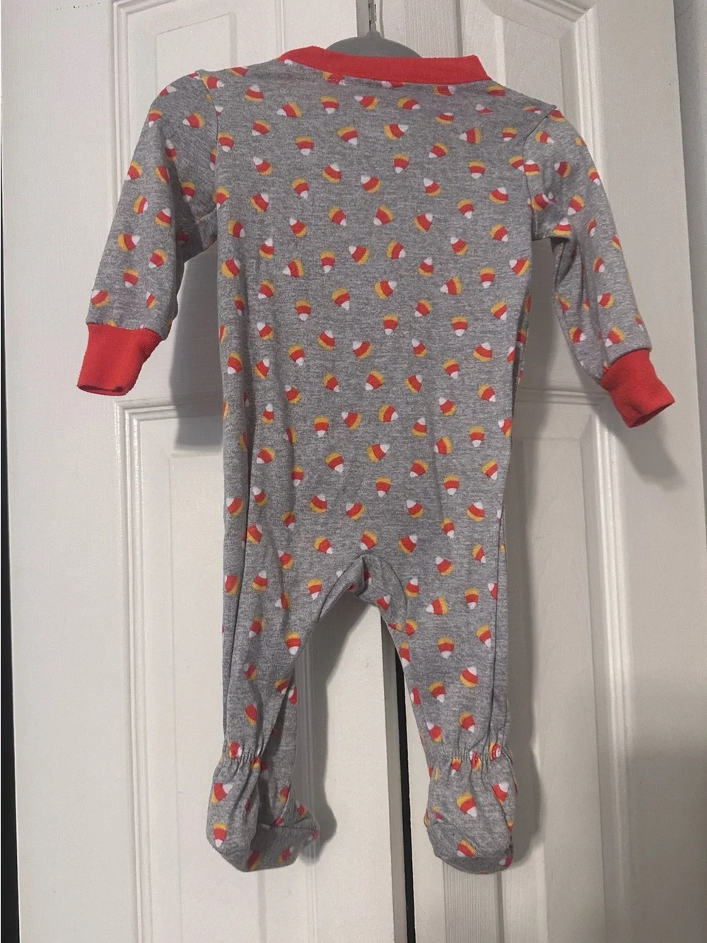 Baby Candy Corn Print Footed One-Piece Pajamas - Gray and Orange